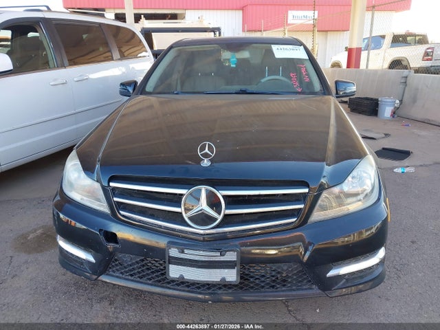 Mercedes-Benz C 250 Sport 2014 WDDGF4HB4ER318058 Image 6