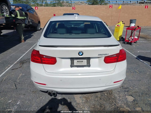BMW 328I 2015 WBA3C1C58FK122519 Image 16