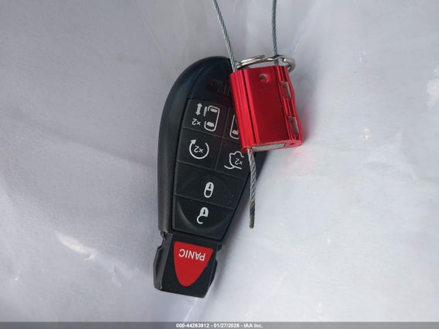 Продажа на аукционе авто 2013 Chrysler Town & Country Touring, vin: 2C4RC1BG6DR690878, номер лота: 44263912