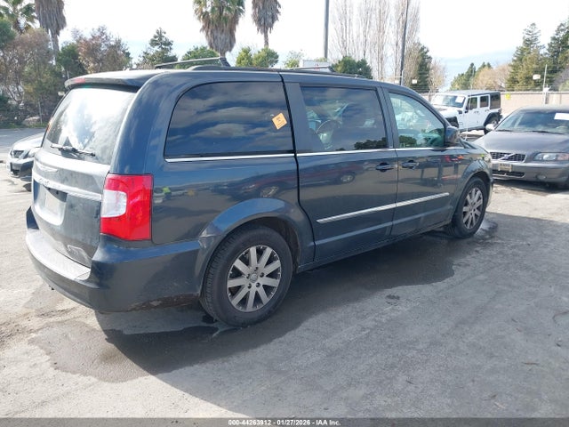 Продажа на аукционе авто 2013 Chrysler Town & Country Touring, vin: 2C4RC1BG6DR690878, номер лота: 44263912