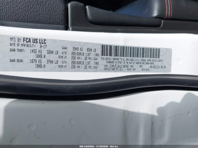 1C4RJFLG0JC138704 Jeep Grand Cherokee Trailhawk 4x4