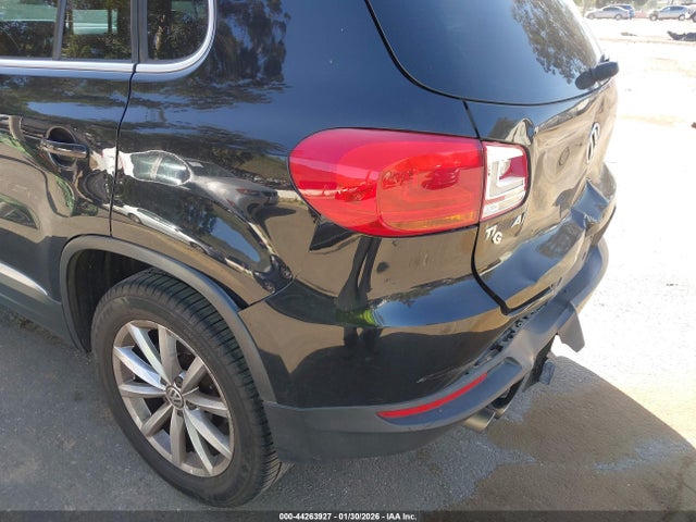 WVGRV7AX2HW505121 Volkswagen Tiguan 2.0t Wolfsburg Edition