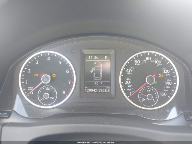 WVGRV7AX2HW505121 Volkswagen Tiguan 2.0t Wolfsburg Edition