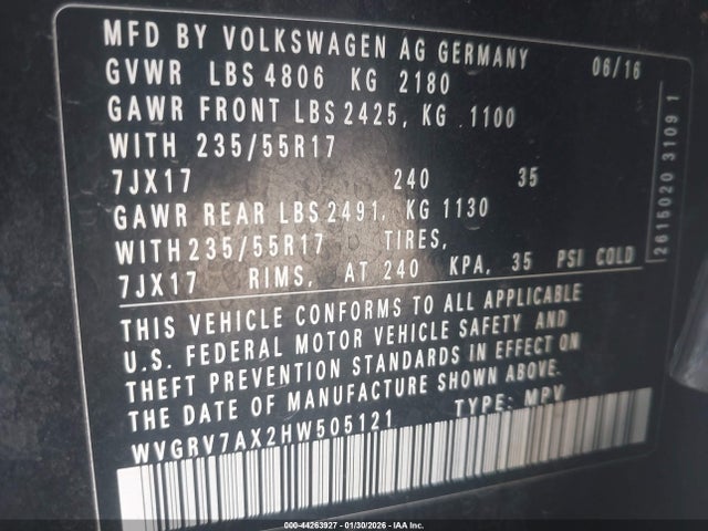 WVGRV7AX2HW505121 Volkswagen Tiguan 2.0t Wolfsburg Edition