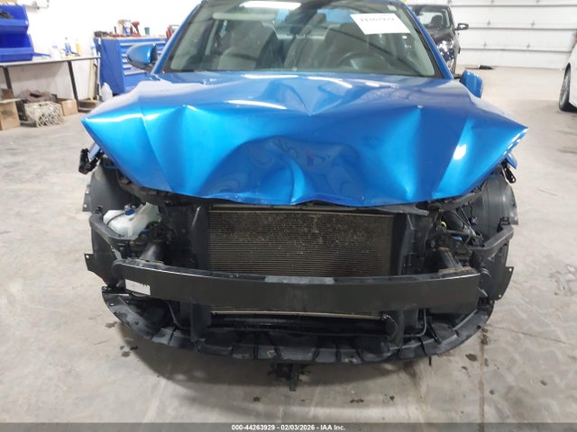 5NPD84LF4JH280253 Hyundai ELANTRA SEL