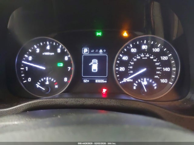 5NPD84LF4JH280253 Hyundai ELANTRA SEL