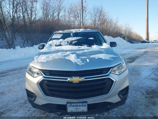 1GNEVFKW5JJ212939 Chevrolet Traverse Ls