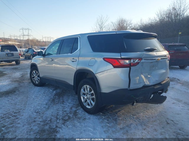 1GNEVFKW5JJ212939 Chevrolet Traverse Ls