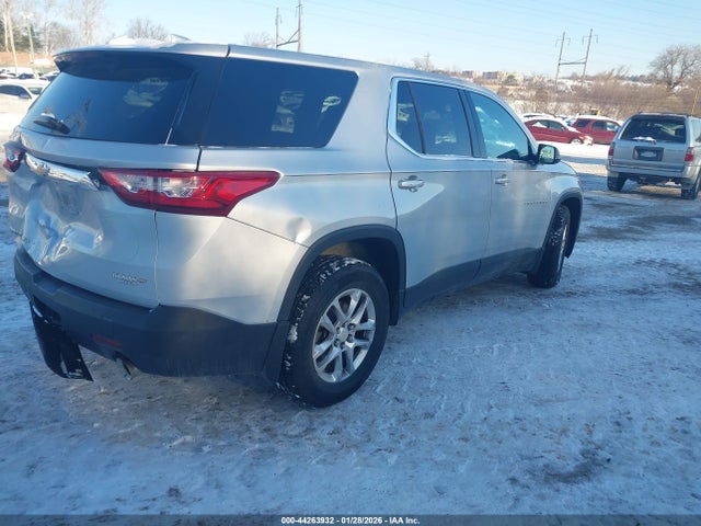 1GNEVFKW5JJ212939 Chevrolet Traverse Ls