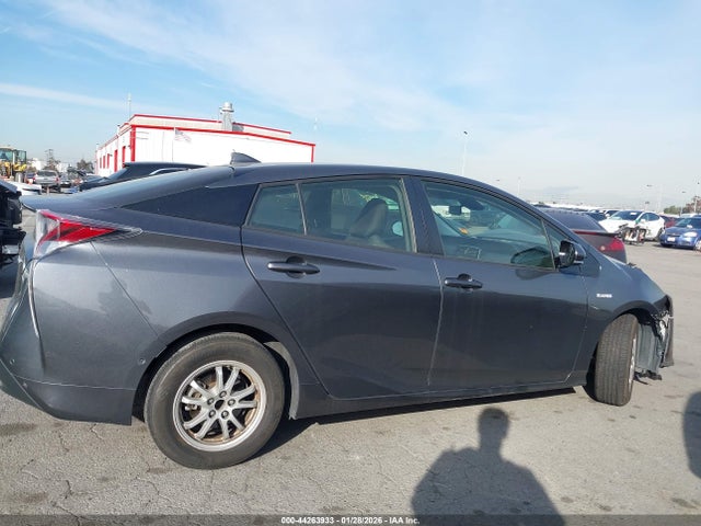 JTDKBRFU3J3058167 Toyota Prius Two