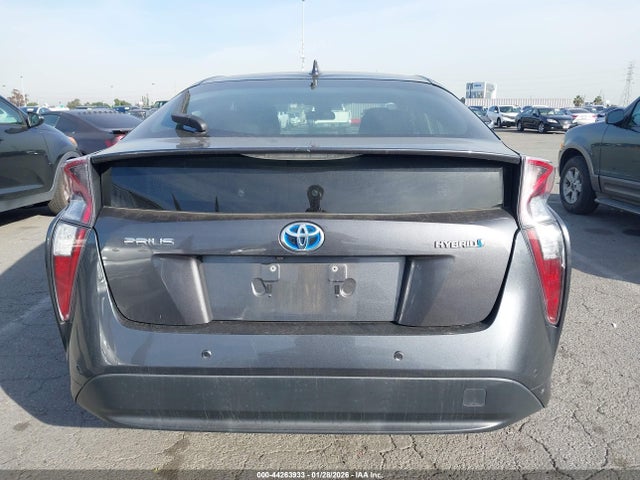 JTDKBRFU3J3058167 Toyota Prius Two