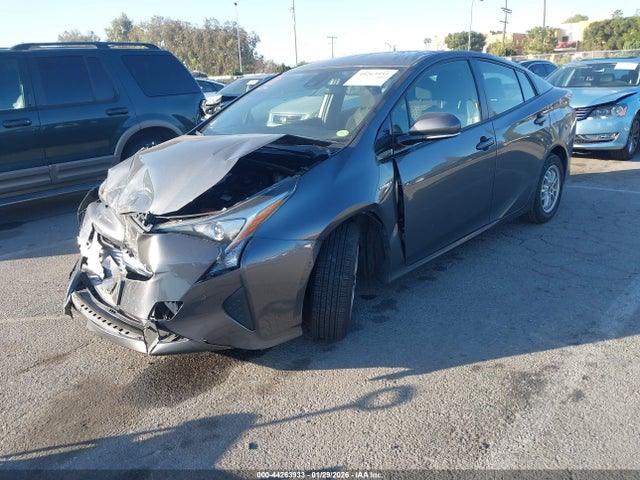 JTDKBRFU3J3058167 Toyota Prius Two