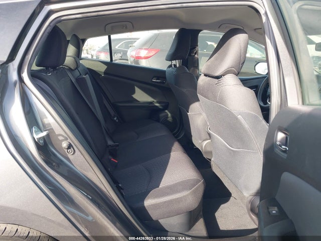 JTDKBRFU3J3058167 Toyota Prius Two
