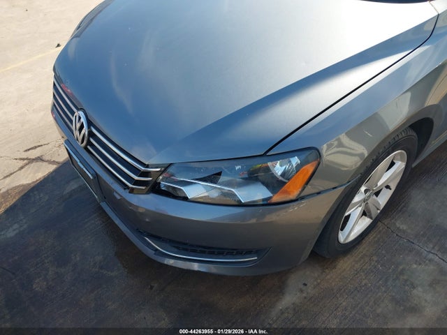 Aukcja sprzedaży 2013 Volkswagen Passat 2.5l Se, vin: 1VWBH7A3XDC084610, numer aukcji: 44263955