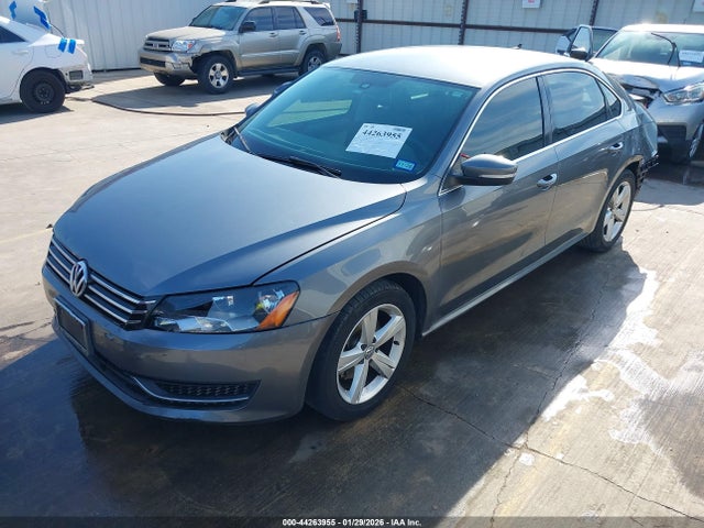 Aukcja sprzedaży 2013 Volkswagen Passat 2.5l Se, vin: 1VWBH7A3XDC084610, numer aukcji: 44263955