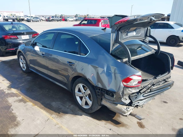 Aukcja sprzedaży 2013 Volkswagen Passat 2.5l Se, vin: 1VWBH7A3XDC084610, numer aukcji: 44263955