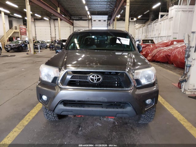 Toyota Tacoma Base V6 2015 5TFLU4EN8FX116334 Image 12