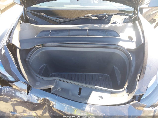 2024 TESLA MODEL Y 7SAYGDEE9RF065344 Photo 9