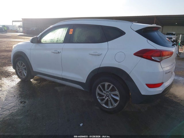 KM8J33A47JU676756 Hyundai TUCSON SEL
