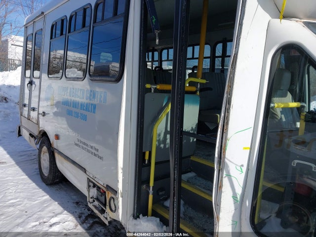 Продажа на аукционе авто 2016 Ford E-350 Cutaway, vin: 1FDEE3FL7GDC02746, номер лота: 44264042
