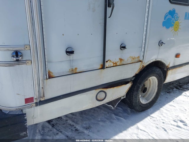 Продажа на аукционе авто 2016 Ford E-350 Cutaway, vin: 1FDEE3FL7GDC02746, номер лота: 44264042