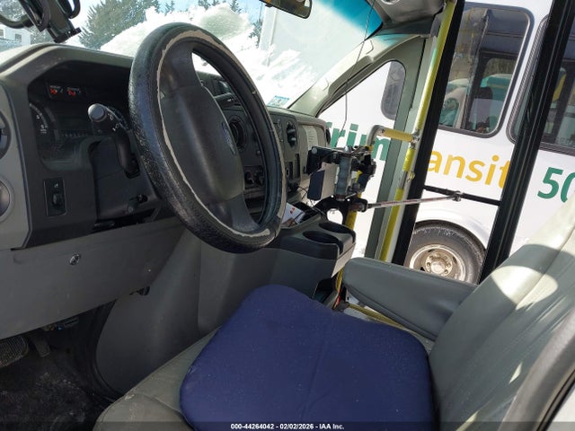 Продажа на аукционе авто 2016 Ford E-350 Cutaway, vin: 1FDEE3FL7GDC02746, номер лота: 44264042