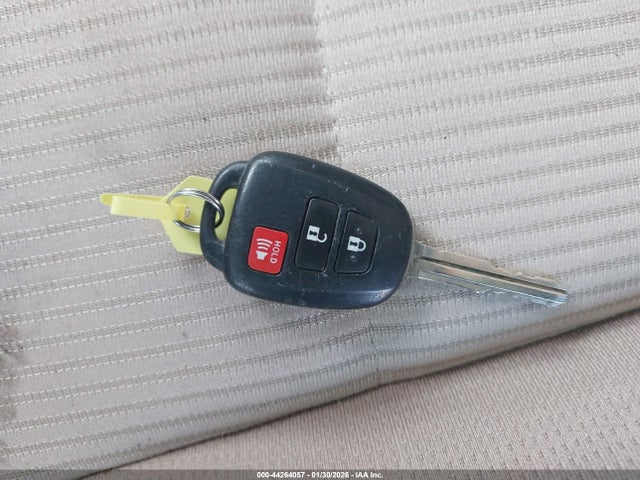 2015 TOYOTA RAV4 JTMRFREVXFD137897 Photo 10