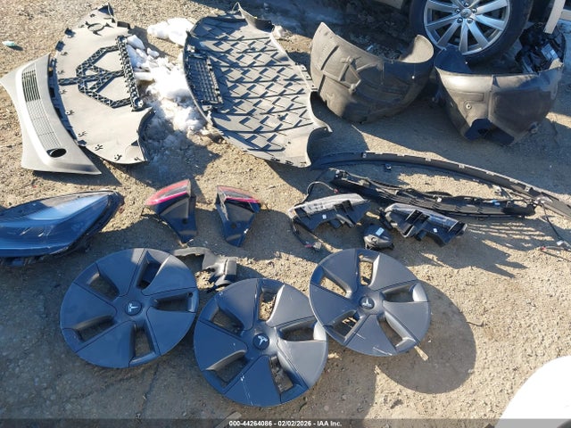 Продаж на аукціоні авто 2023 Tesla Model 3 Rear-wheel Drive, vin: 5YJ3E1EA5PF544446, номер лоту: 44264086