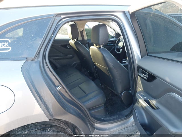 2020 JAGUAR F-PACE SADCJ2FX0LA658043 Photo 7