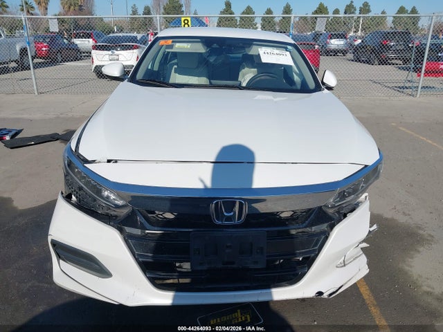 1HGCV1F10JA138333 Honda ACCORD LX