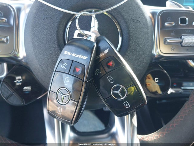 2021 MERCEDES-BENZ AMG A 35 W1K3G5BB1MJ263964 Photo 10