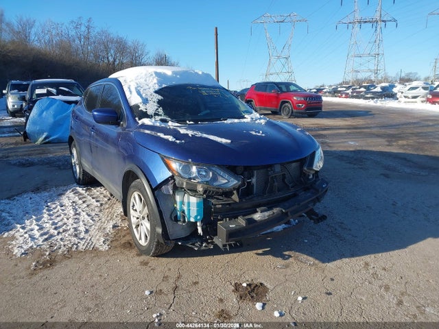 JN1BJ1CR3KW327808 Nissan Rogue Sport S