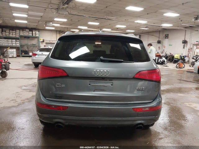 2015 Audi Q5 2.0t Premium მანქანა იყიდება აუქციონზე, vin: WA1LFAFP0FA113370, აუქციონის ნომერი: 44264157