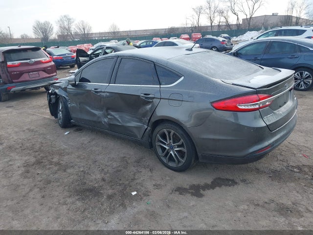 3FA6P0HD0HR331997 Ford FUSION SE