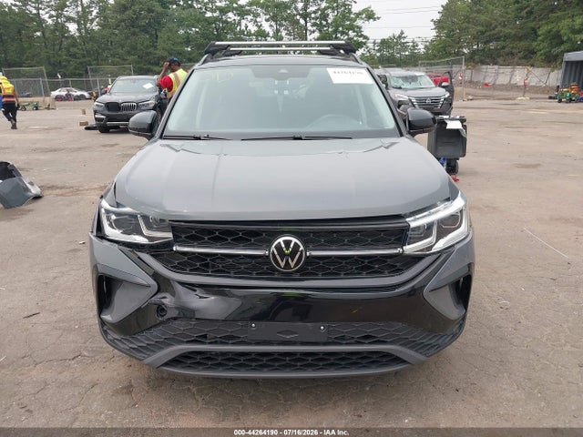 Aukcja sprzedaży 2024 Volkswagen Taos 1.5t Se Black, vin: 3VVLX7B2XRM094299, numer aukcji: 44264190