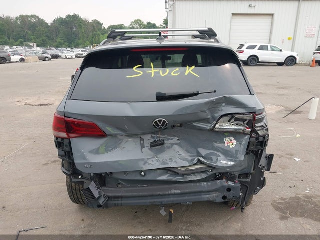 Aukcja sprzedaży 2024 Volkswagen Taos 1.5t Se Black, vin: 3VVLX7B2XRM094299, numer aukcji: 44264190