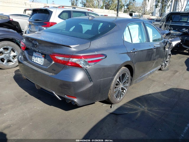 4T1B11HK8KU823123 Toyota CAMRY SE