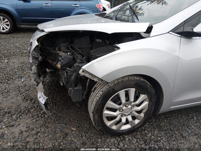 Продаж на аукціоні авто 2016 Hyundai Elantra Gt, vin: KMHD35LH7GU271384, номер лоту: 44264260