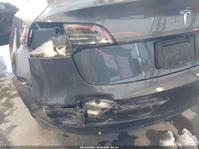 2020 Tesla Model 3 Long Range Dual Motor All-wheel Drive მანქანა იყიდება აუქციონზე, vin: 5YJ3E1EB9LF800543, აუქციონის ნომერი: 44264262