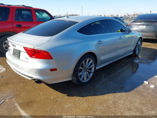 2013 AUDI A7 WAU2GAFC1DN122187 Photo 3