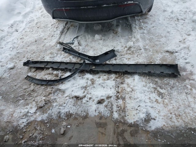 7SAYGDEE8RA243886 Tesla Model Y Long Range Dual Motor All-wheel Drive
