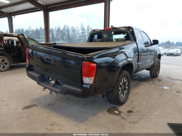 5TFRX5GN5HX075202 Toyota Tacoma Sr