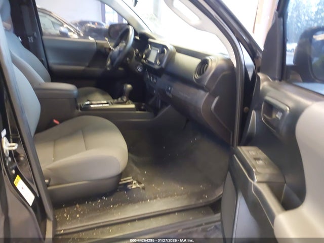5TFRX5GN5HX075202 Toyota Tacoma Sr