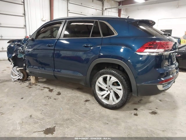 2020 VOLKSWAGEN ATLAS CROSS SPORT 1V2ME2CAXLC213672 Photo 2