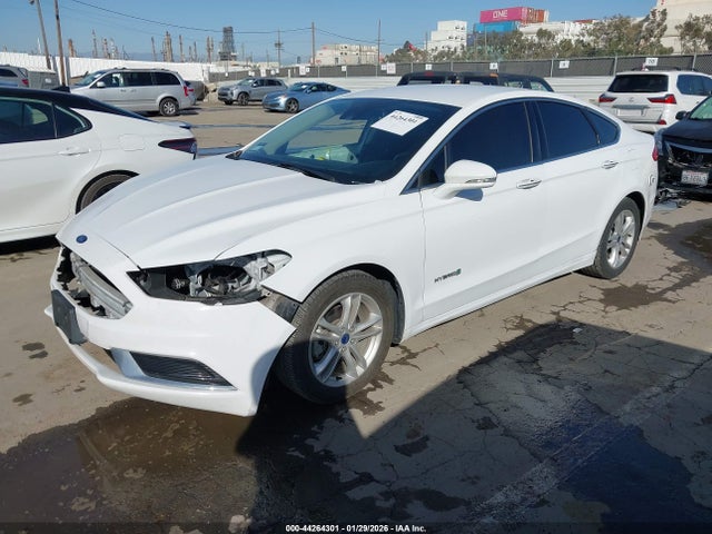 Ford Fusion Hybrid Se 2018 3FA6P0LU7JR172134 Image 2