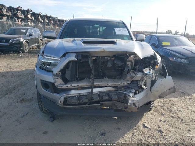 5TFCZ5AN4GX007352 Toyota Tacoma Trd Sport