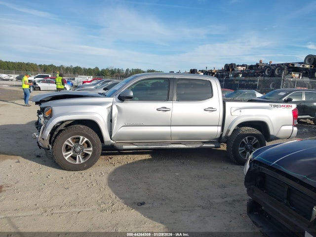 5TFCZ5AN4GX007352 Toyota Tacoma Trd Sport