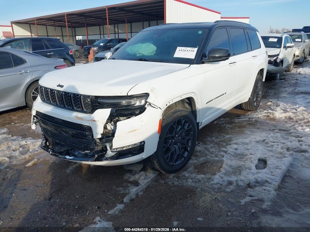 2023 JEEP GRAND CHEROKEE L 1C4RJKEG3P8104404 Photo 1
