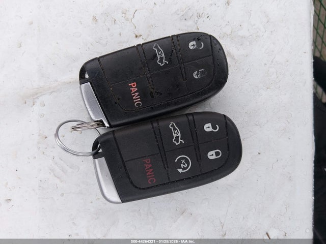 Chrysler 300 Touring L 2019 2C3CCAAG7KH547954 Image 11