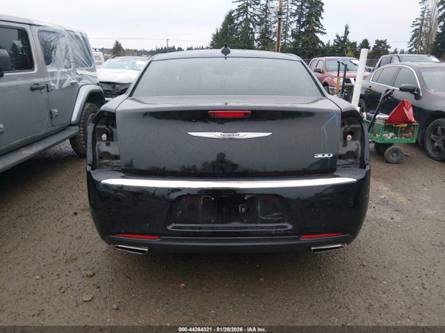 Chrysler 300 Touring L 2019 2C3CCAAG7KH547954 Image 17